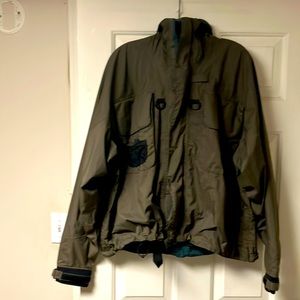 Cabelas LG fly fishing wading jacket in green.